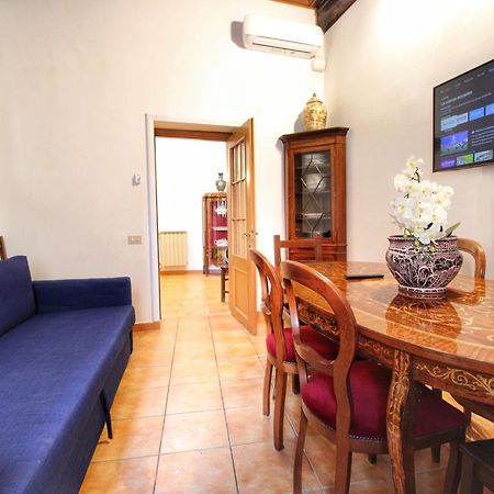 Biscione Large Apartment - Campo De Fiori By Yourhost Roma Dış mekan fotoğraf